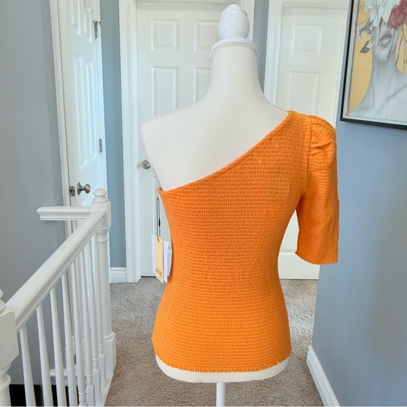 NWT Nation LTD Kirstie Mustard Smocked One Shoulder 100% Pima Cotton Size Small - Picture 4 of 11